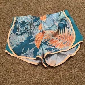 Youth Girls Nike athletic shorts: size medium 7/8